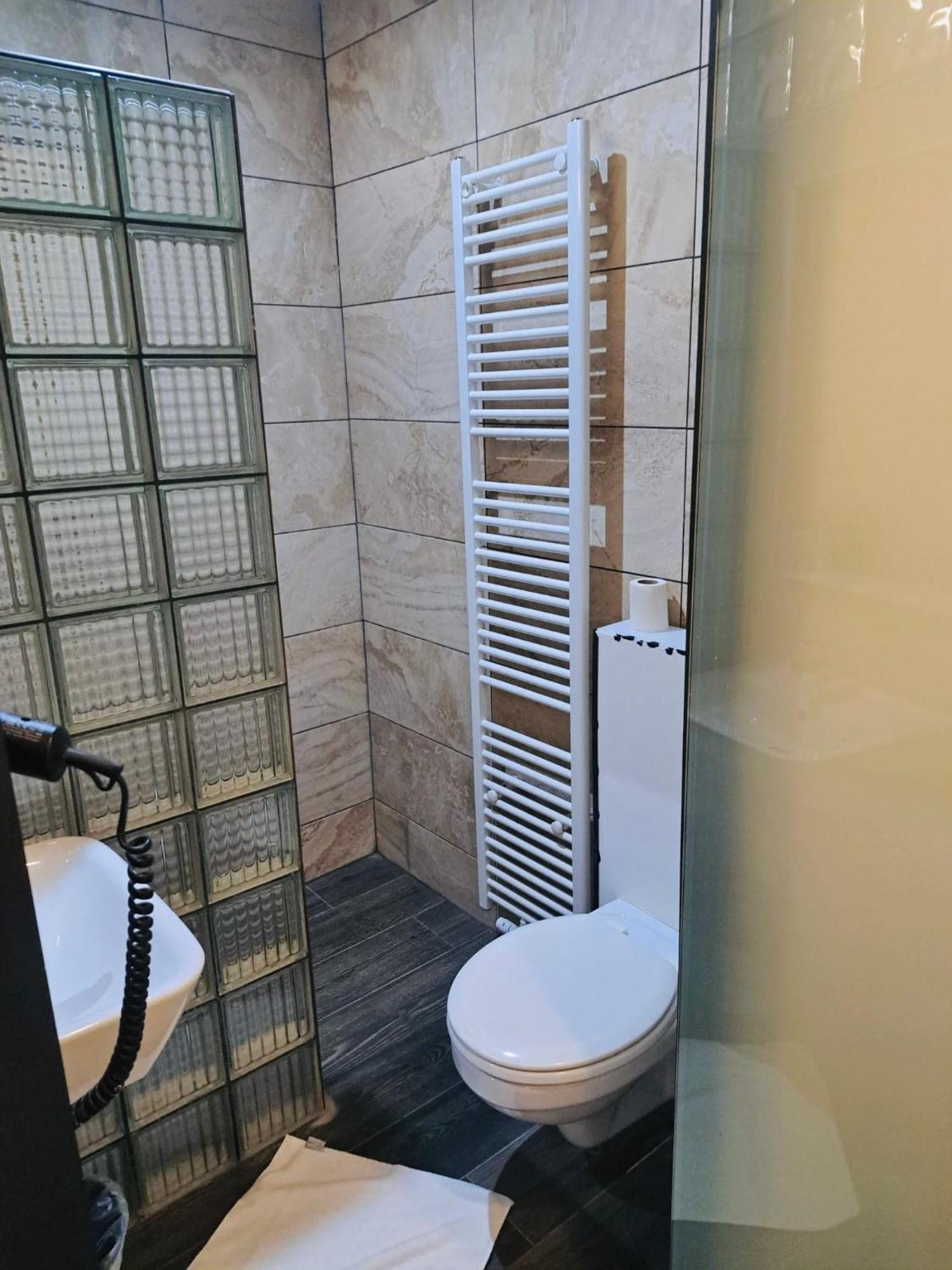 Hotel Abberdeen Bruksela Zewnętrze zdjęcie